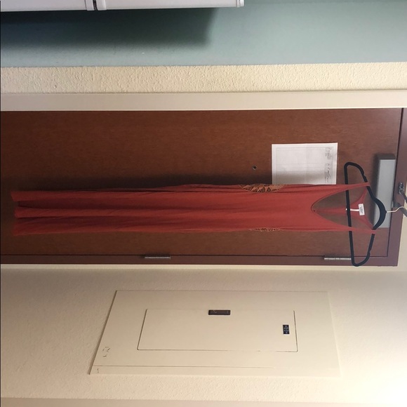 urban outfitters cut out maxi dress - Picture 3 of 4